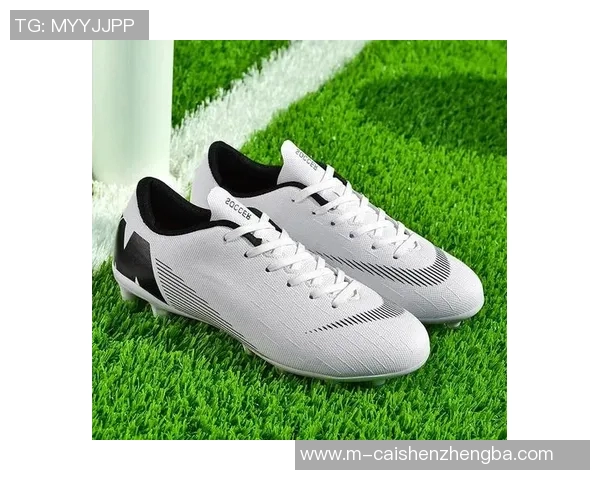 选择适合你的足球鞋提升球场表现的关键因素与推荐品牌解析